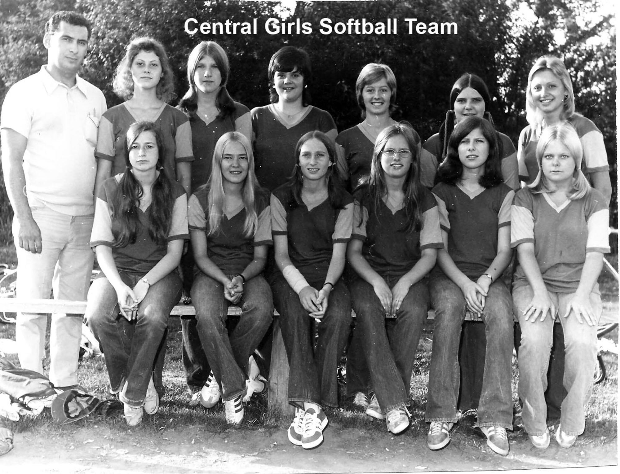 Central Girls Softball Cobourg and District Sports Hall Of Fame